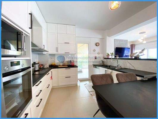 b711eac8a6174f119714250646b7e043-original