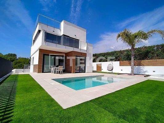 Villas for sale in La Nucia, Alicante, Costa Blanca