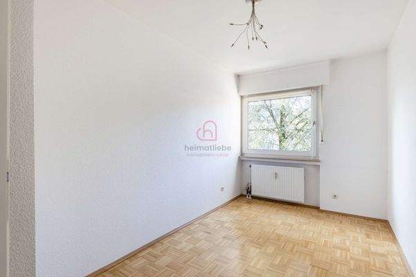 Schlafzimmer 1 von 2