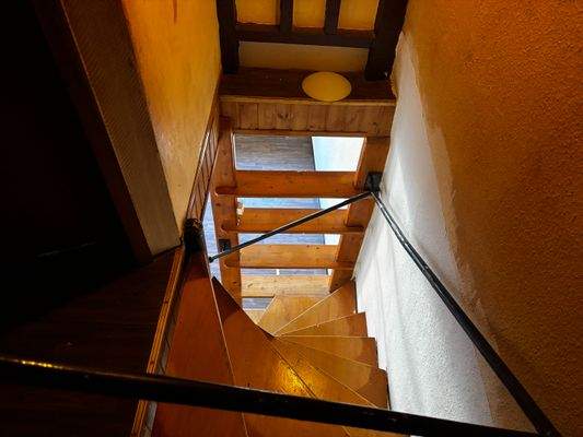 Nr.62 Treppe vom Wohnzimmer zu den zwei Kinderzimmern