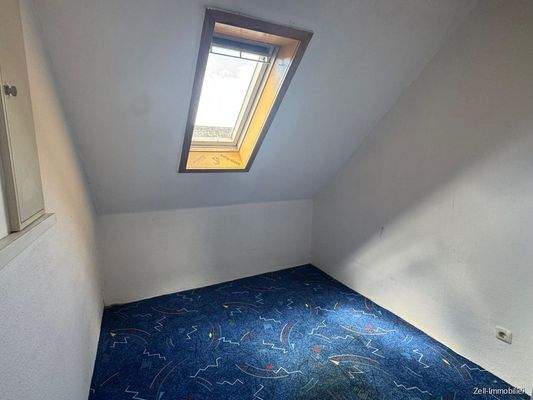 Zimmer DG 3-Familienhaus