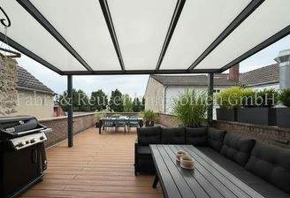 Terrasse (KI-überarbeitet)