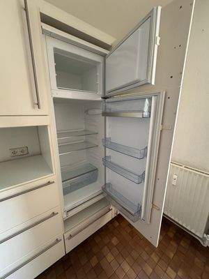 =?UTF-8?Q?K=C3=BCche_-_K=C3=BChl-Gefrierschrank.JPG?=