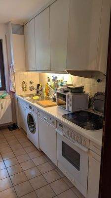 Küche mit Waschm. Geschirrsp.