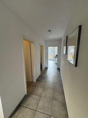 Flur - Zugang WC und Teeküche