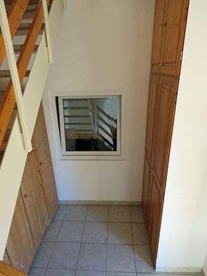 Eingangsbereich mit Einbauschränken ELW 