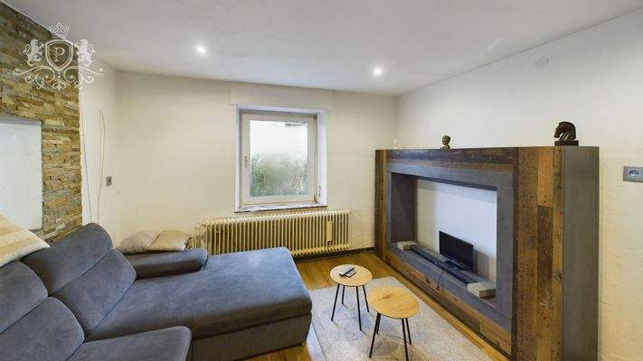 CAM01984G0-PR0440-STILL011