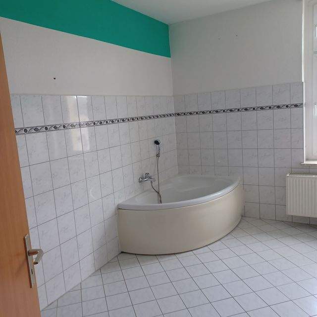 Wunderschöne 2 Raum Wohnung mit Balkon in Auerbach/V. ab sofort zu vermieten - Photo 3