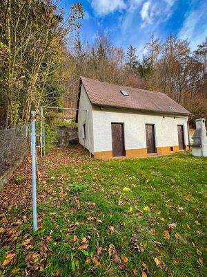 Garten + Zubau hinter dem Haus.jpg