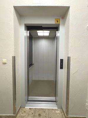 Aufzug EG