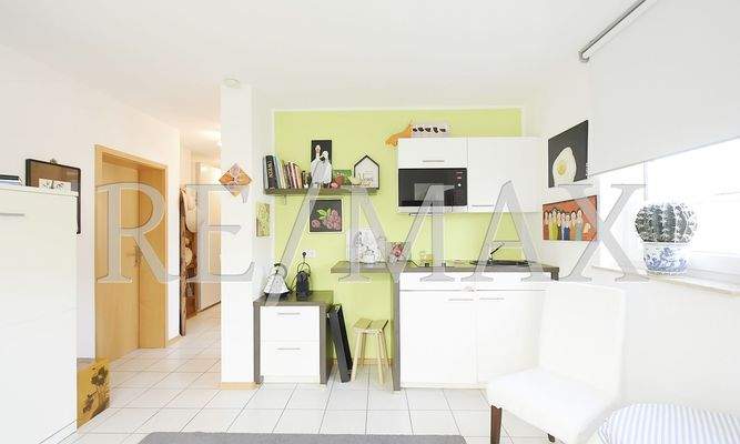 ...mit Pantry-Küche