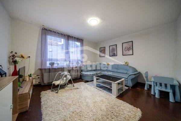 Wohnzimmer (Wohnung III OG)