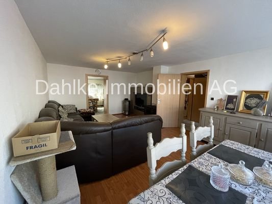 Wohn-/Esszimmer, Bild 3