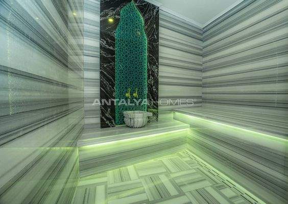 Modern Real Estate Close to the Seacoast in Alanya, Avsallar