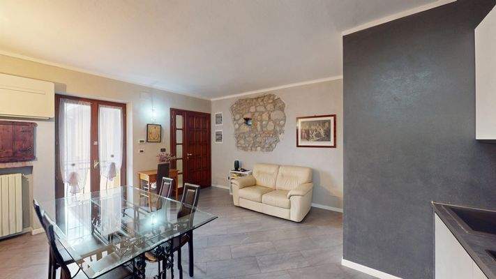 AB-073-13-Trilocale-recentemente-ristrutturato-a-M