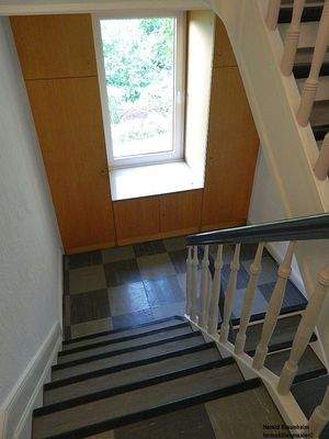 Wandschrank im Treppenhaus