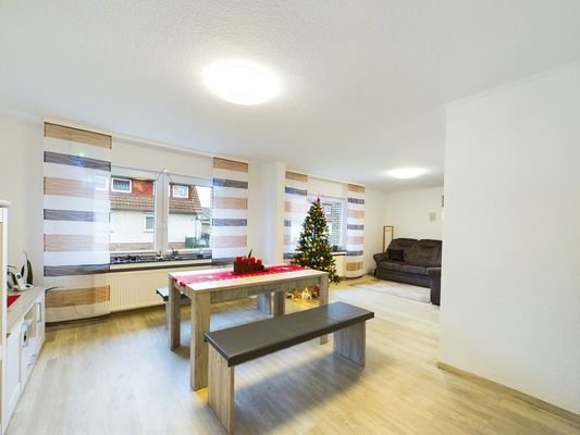 Wohn-/Esszimmer