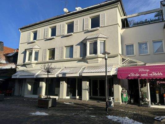 Wohn- und Geschäftshaus