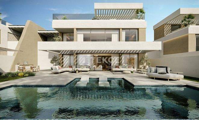 Beachfront Sophisticated Villas with Infinity Views in Almuñecar