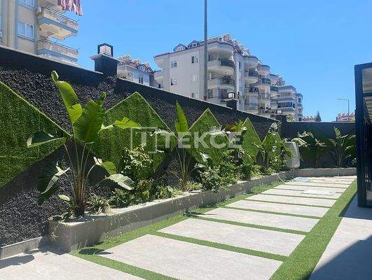 Elegant Real Estate in an Extensive Project in Alanya Oba