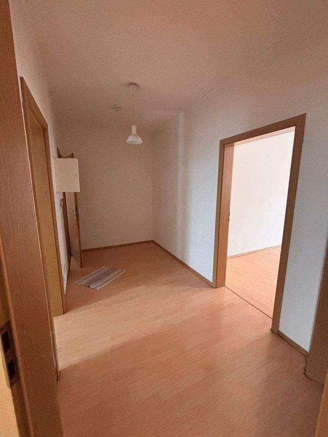 Sofort verfügbare 2-Zimmer-Wohnung in Zeitz – günstige Miete - Foto 3