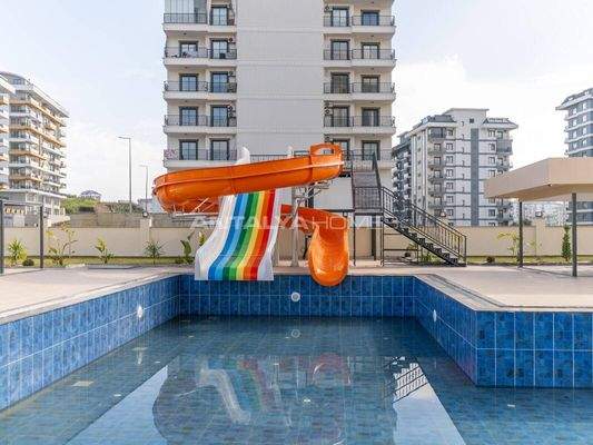 Centrally Located Offices with Modern Design in Alanya