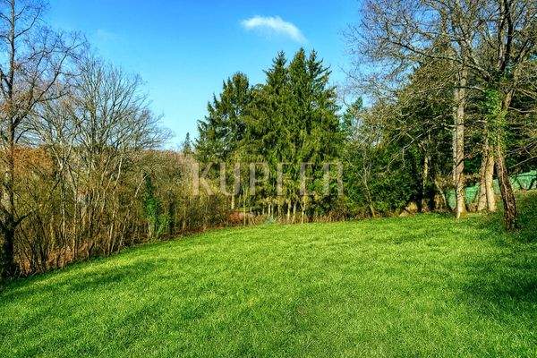 © KI Grundstück Forchheim