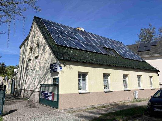 Ansicht Südwest, Straßenseite.jpg