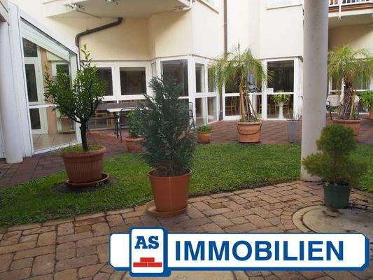 Gemeinschaftsraum und Garten