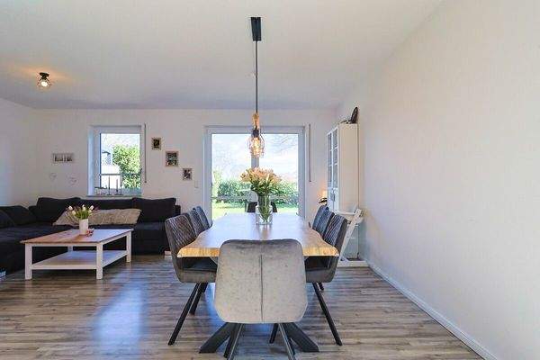 Wohn- und Essbereich