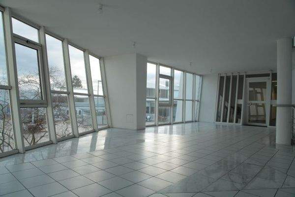 Die Foyers sind wirklich so hell.