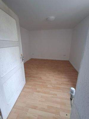 Schlafzimmer hinter Waschküche