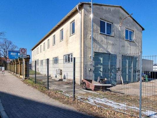 Gebäudeaußenansicht