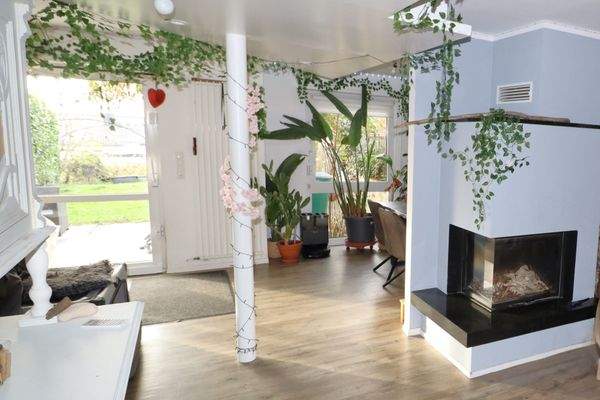 Wohn-/Esszimmer - Kamin