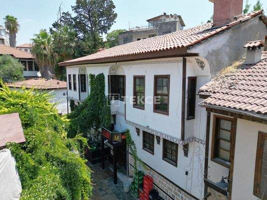 Commercial Near Marina in Antalya Kaleiçi