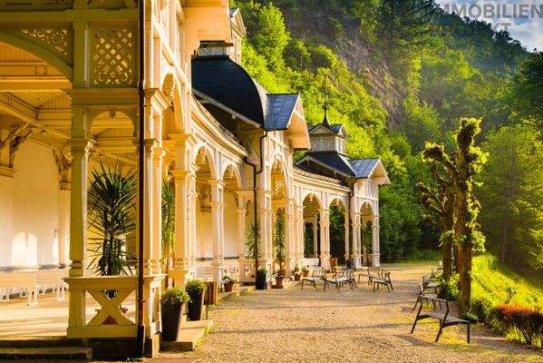 038 Neue Kolonbnade Bad Berneck Foto