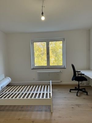 Schlafzimmer mittel