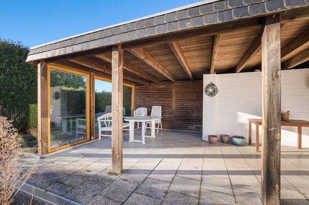 Überdachter Freisitz