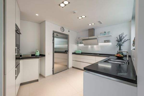 KPI1470- Luxury Villa for Sale-Noelle Politiek 