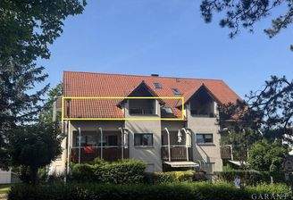 8AE12160-BB37-4E3E-8B39-CA797FCD8C93 1 105 c