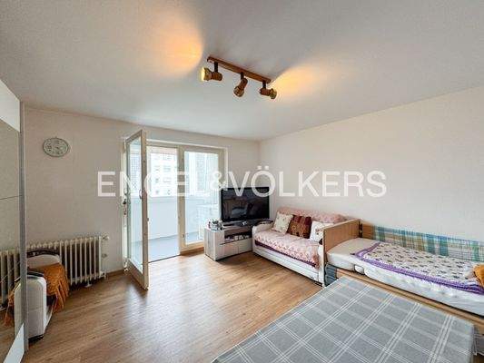 Heller Schlaf- und Wohnbereich