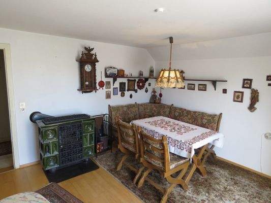 Wohnraum mit Kaminanschluss im DG 