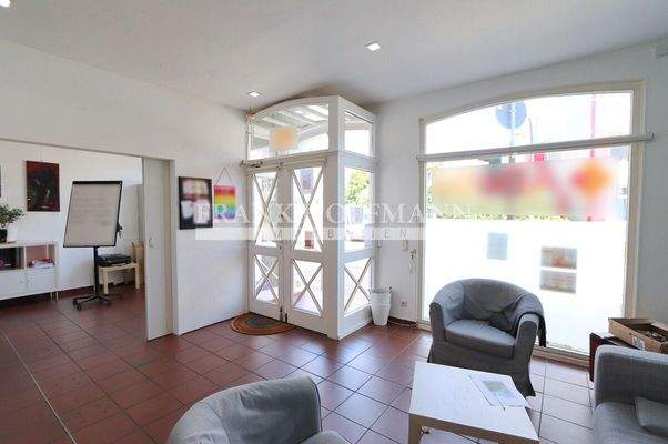 M2451 EG - Eingangsbereich