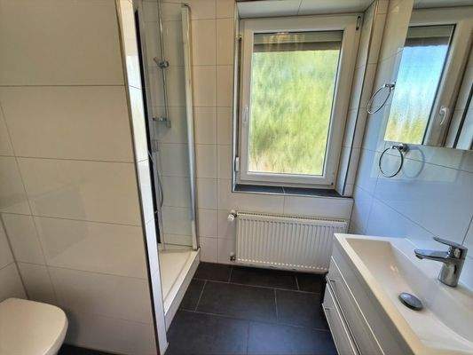 modernes Bad der Einliegerwohnung