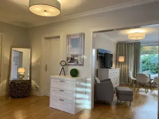 Wohn-/Essbereich 1.webp