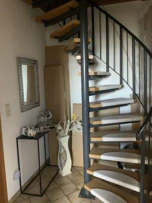 Treppe 1 zum Spitzboden