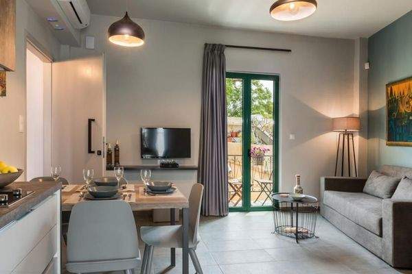 Kreta, Chania: Luxuriöse Maisonette-Wohnung am alten Hafen zu verkaufen