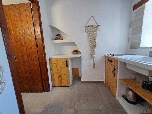 Kreta, Aspro: 3 Villen mit traditionellen Steinelementen und Bergblick zu verkaufen