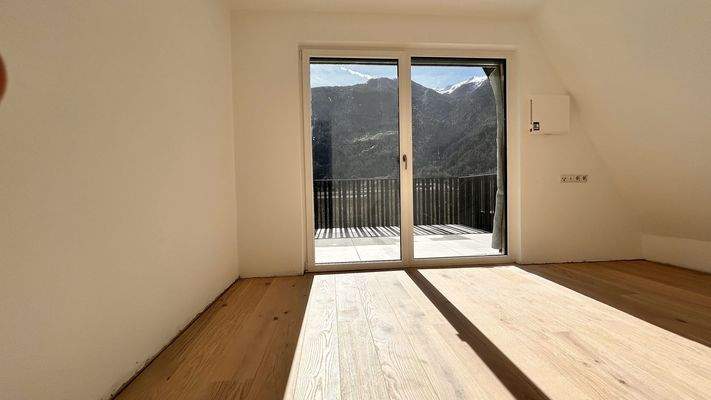 20240319_093428638_iOS