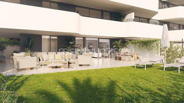 Prestigious Beachside Apartments for Sale in Torremolinos